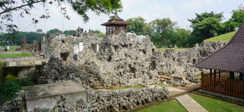 Tiket Kereta Api ke Cirebon