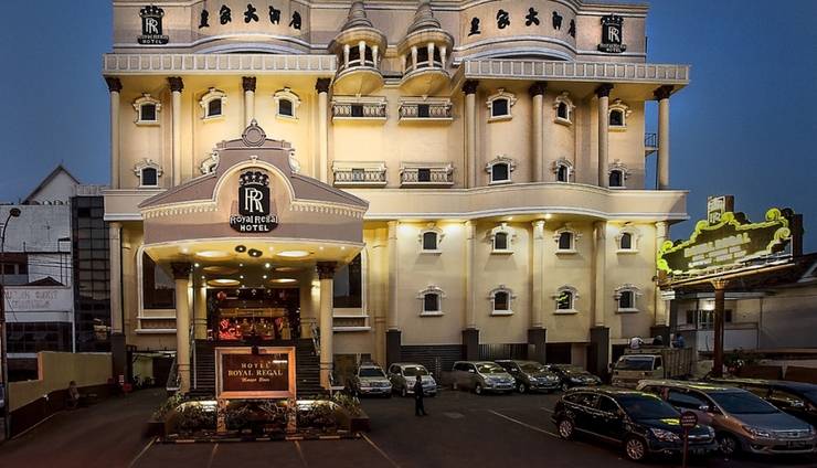  Royal Regal Hotel Jakarta - TAMPILAN LUAR