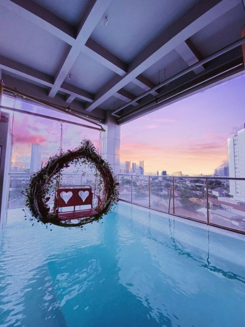 G Suites Hotel by AMITHYA