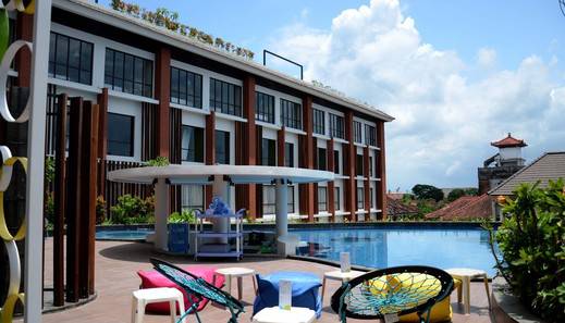  Ion Bali Benoa Hotel Bali - swimming pool