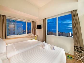 Whiz Prime Hasanuddin Makassar - Superior Twin Room Only Regular Plan