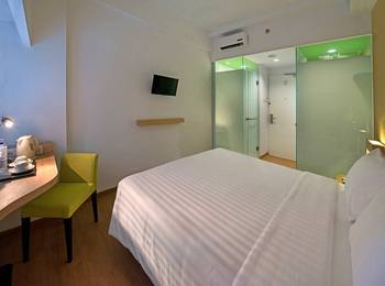 Whiz Prime Megamas Manado - Whiz Room For 1 Person Regular Plan