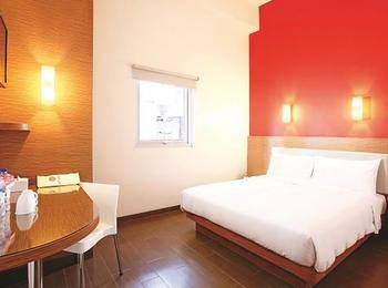 Amaris Pakuan Bogor - Smart Room Queen Offer  Last Minute Deal