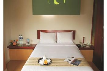 Sparks Life Jakarta, ARTOTEL Curated Jakarta - Deluxe Room Only 