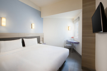 Amaris Hotel Satrio Kuningan - Smart Room Hollywood Offer Last Minute Deal