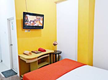 Nitada Premier Yogyakarta Yogyakarta - Grand Deluxe Balcony Include Breakfast 2 Person Hot Deal 50%