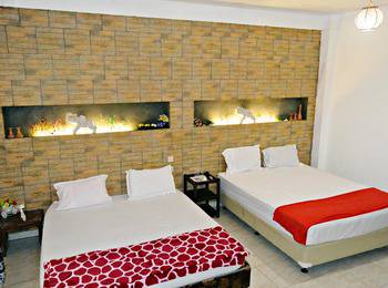 Nitada Premier Yogyakarta Yogyakarta - Family Room Twin Double Bed Include Breakfast 4 Person Hot Deal 50%