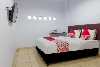 OYO 645 Griya Mas Syariah