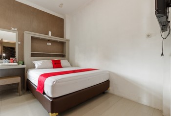 RedDoorz near Bencoolen Mall Bengkulu