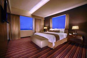  Aston Makassar - Room