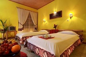  Poeri Devata Resort Hotel Yogyakarta - Guest Room